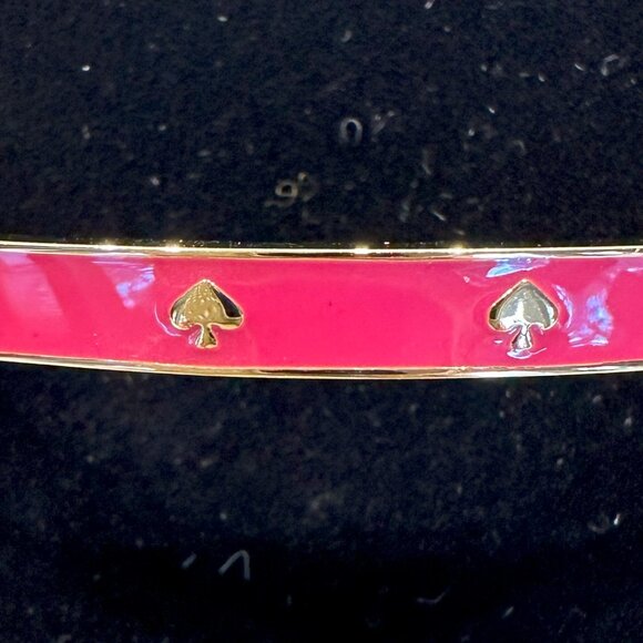 Kate Spade "Spot The Spade" Pink and Gold Enamel Hinged Bracelet - Picture 5 of 5
